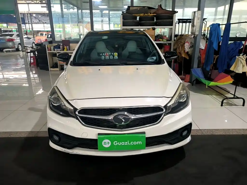 Soueast V5 Lingzhi 2017