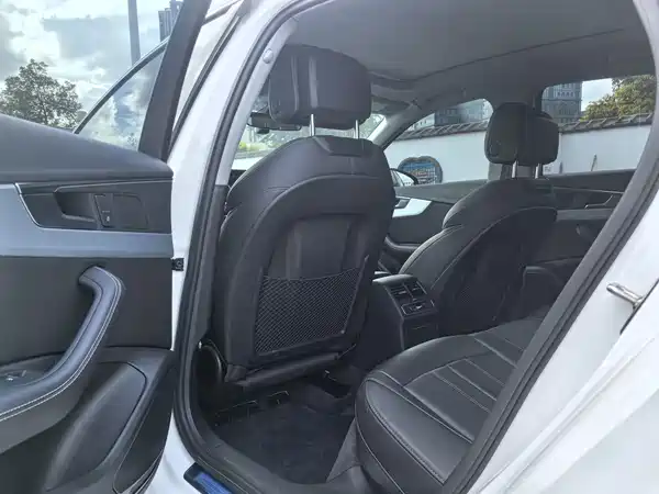 Audi A4L 2022