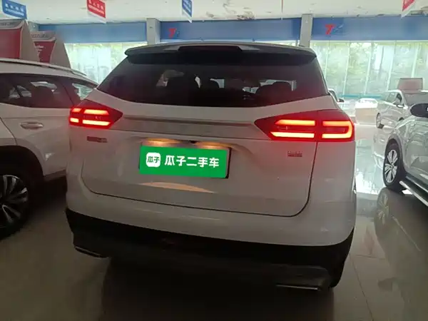 Geely Boyue 2021