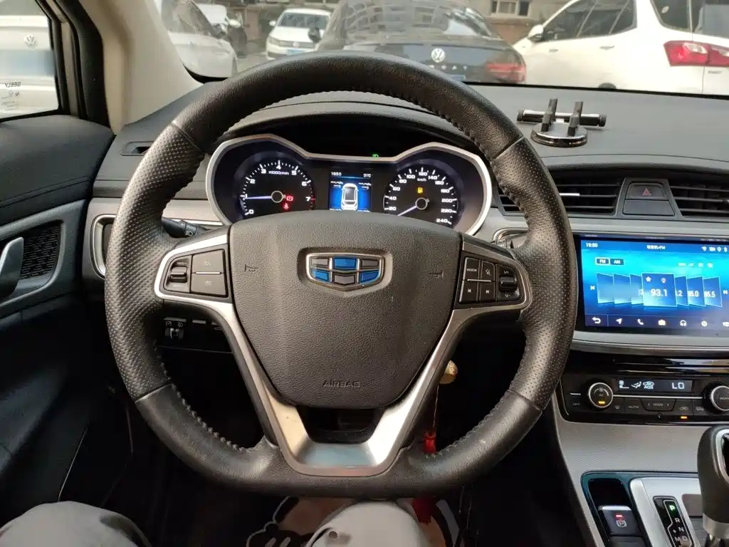 Geely Emgrand GS 2019 — фото 3