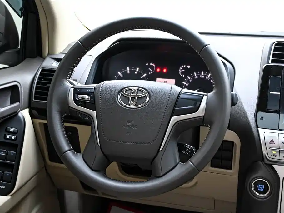 Toyota Prado 2024 — фото 19