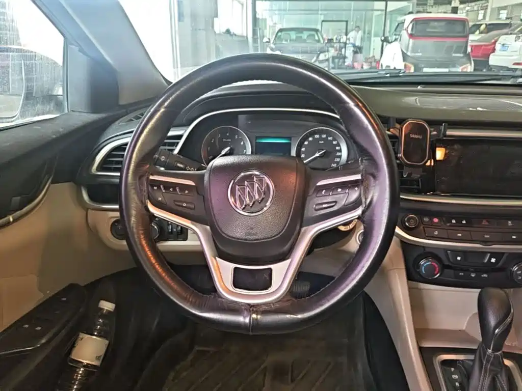 Buick Excelle GT 2020 — фото 11