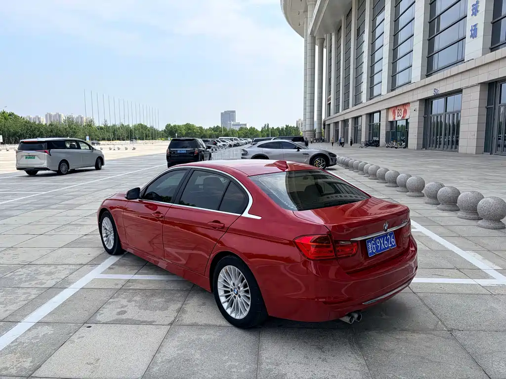 BMW 3 Series 2013