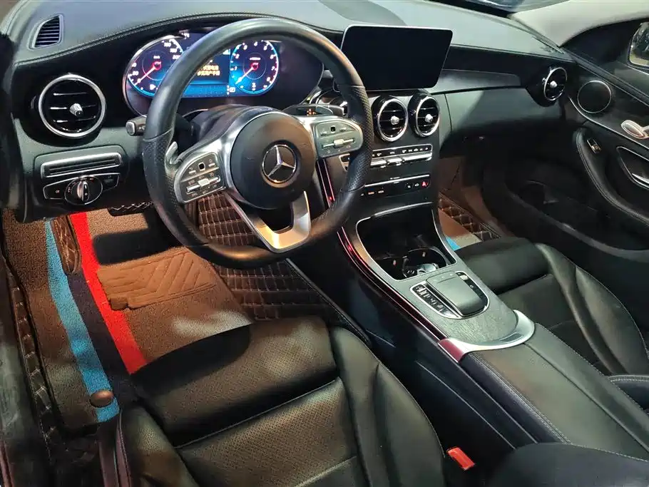 Mercedes-Benz C-Class 2020 — фото 12