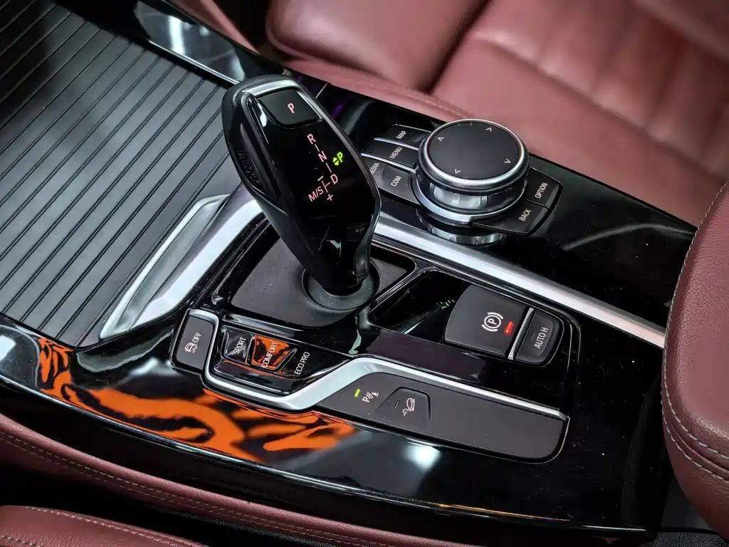 BMW X4 2019 — фото 16