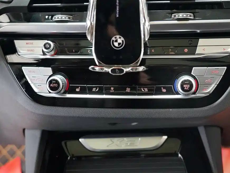 BMW X3 2020 — фото 9