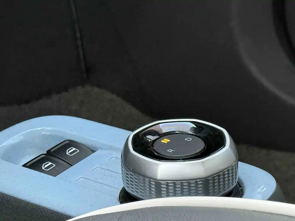 Geely Galaxy Panda 2024 — фото 10