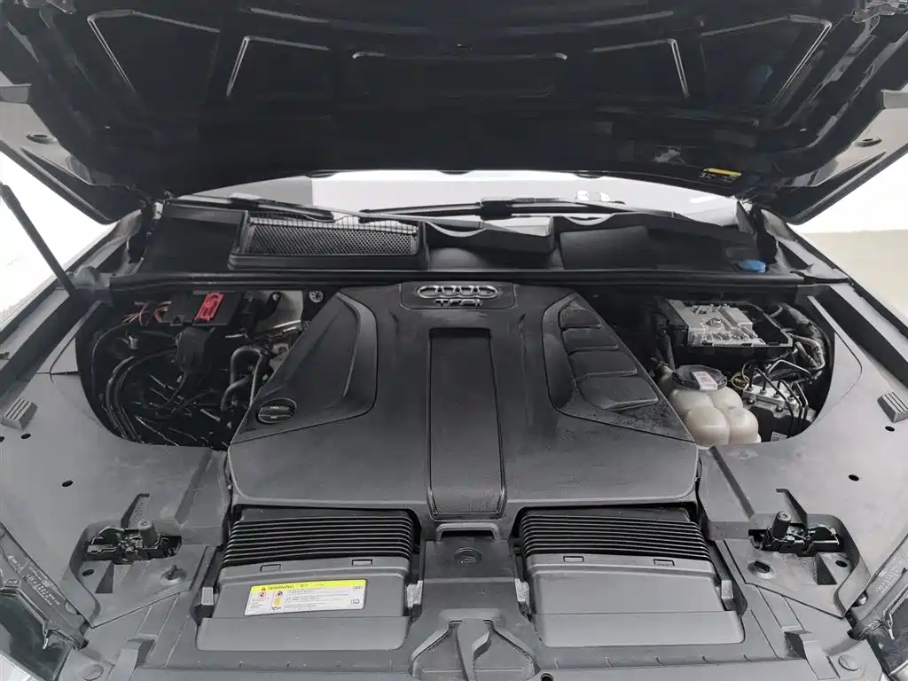 Audi Q7 2016