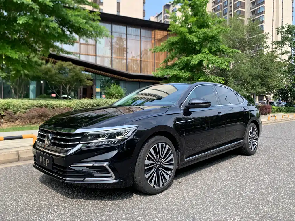 Volkswagen Passat 2021