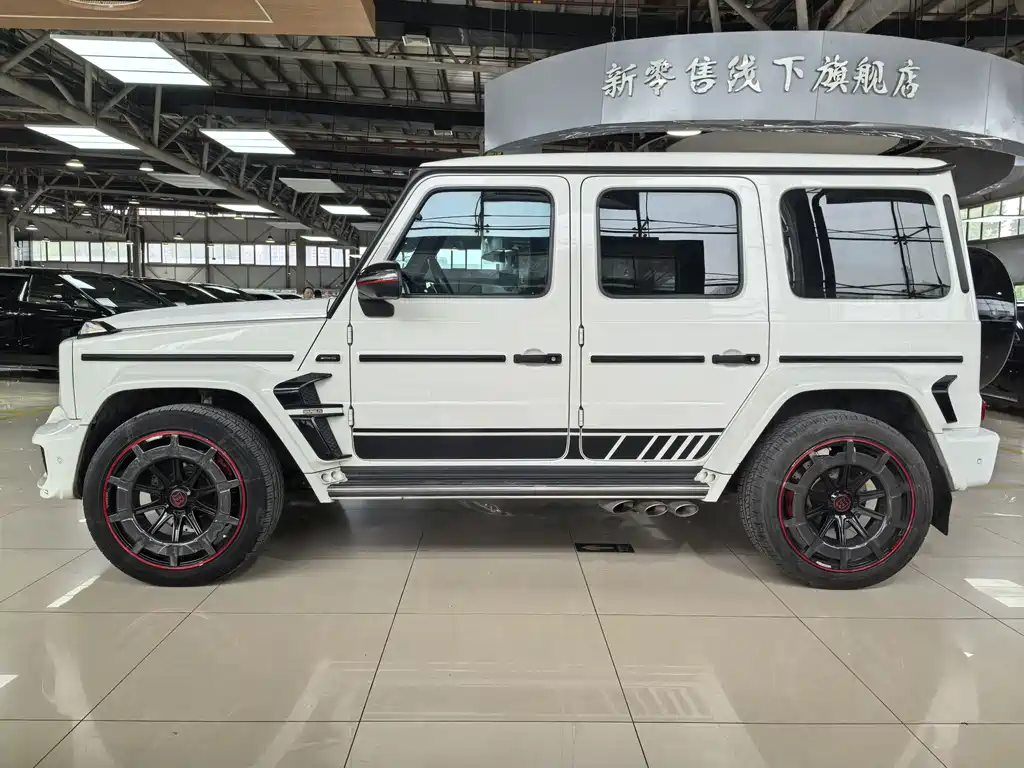 Mercedes-Benz G-Class 2019 — фото 25