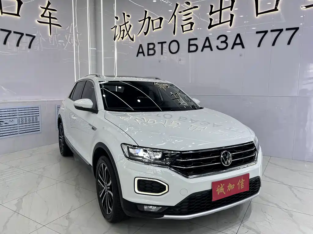 Volkswagen T-Roc 2022 — фото 3