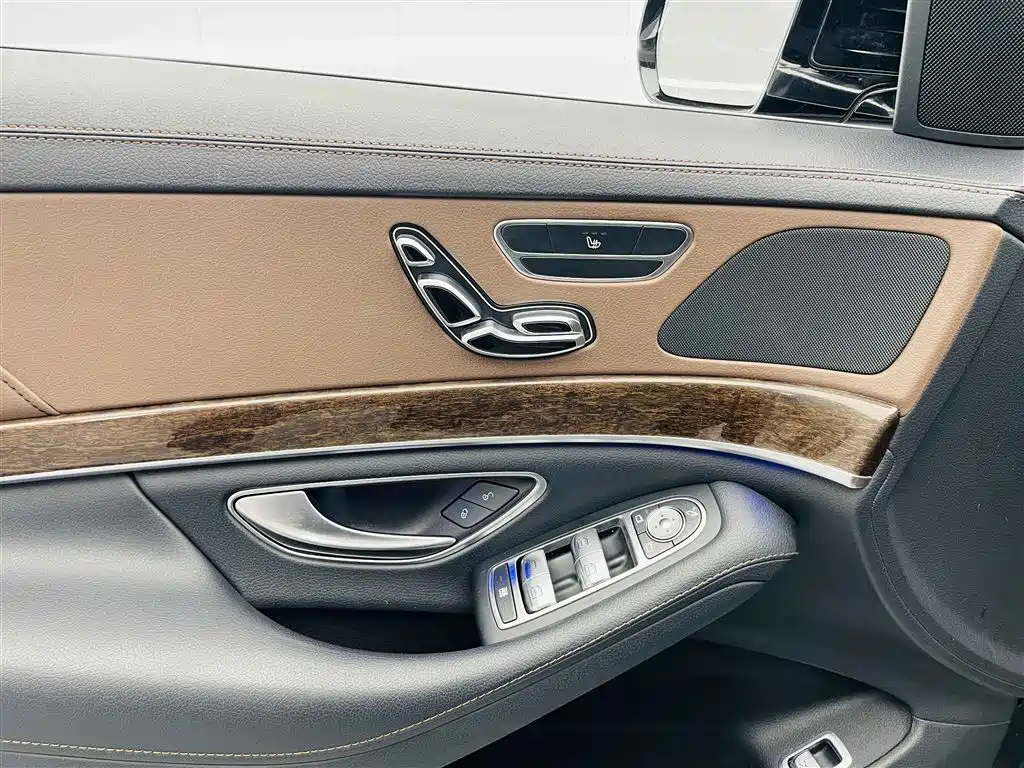 Mercedes-Benz S-Class 2016 — фото 17
