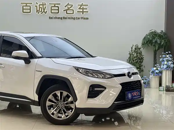 Toyota Wildlander 2022