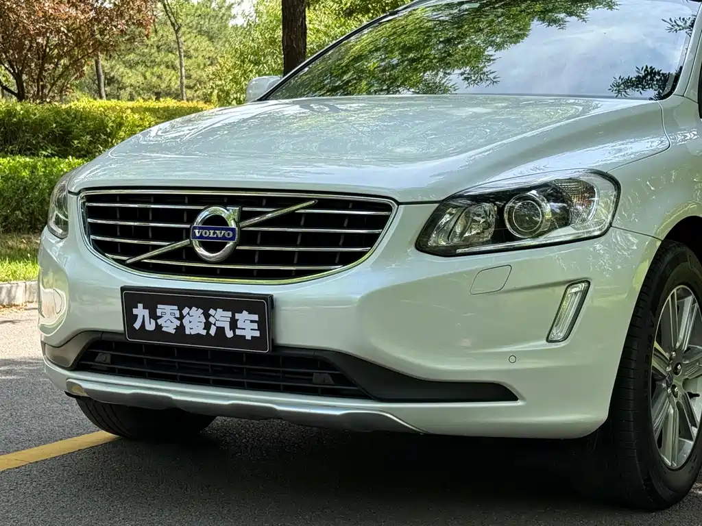 Volvo XC60 2016 — фото 7