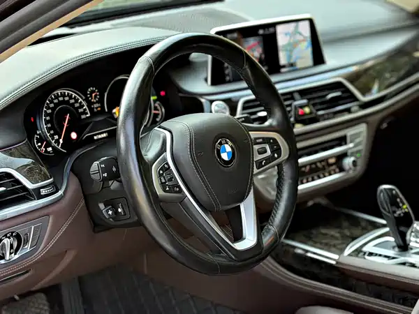 BMW 7 Series 2016