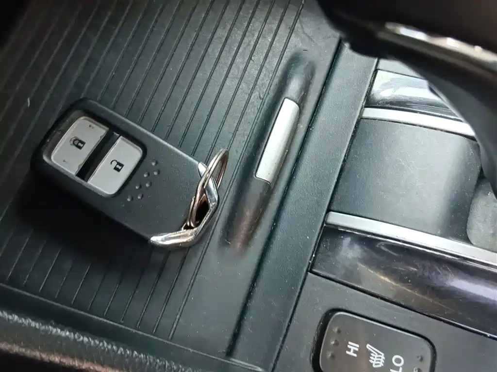 Honda Jade 2015 — фото 9