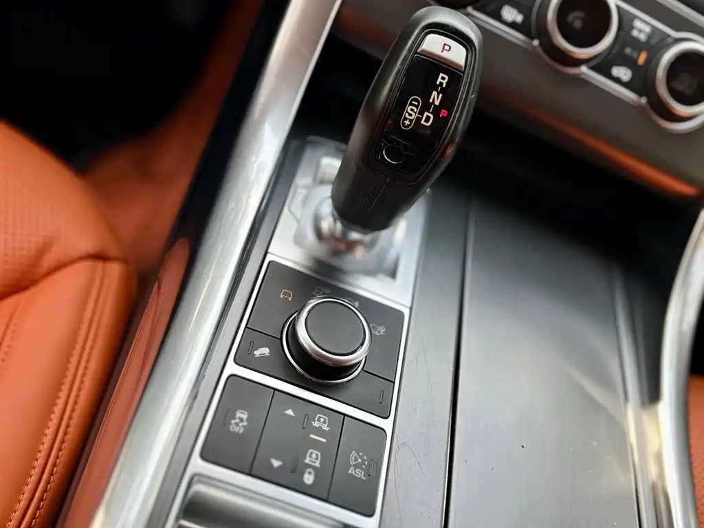 Land Rover Sport 2016 — фото 22