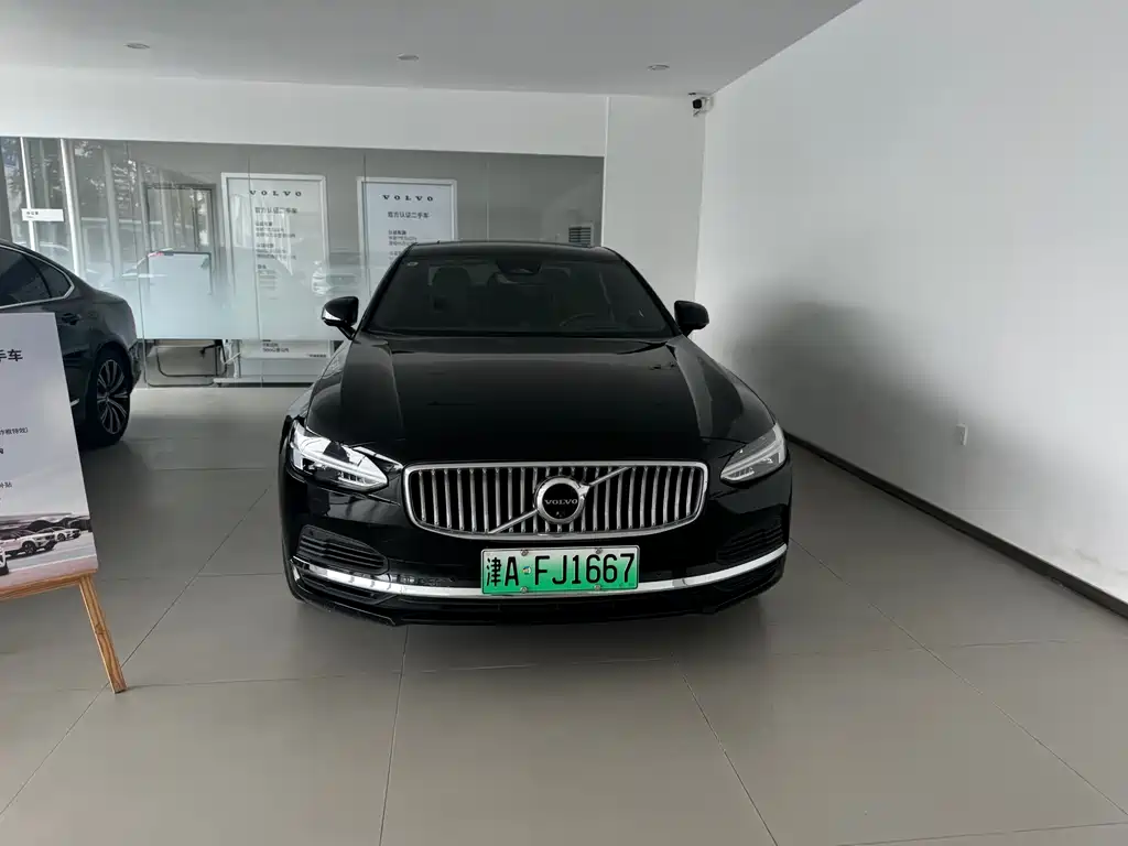 Volvo S90 PHEV 2024 — фото 2