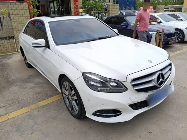 Mercedes-Benz E-Class 2015