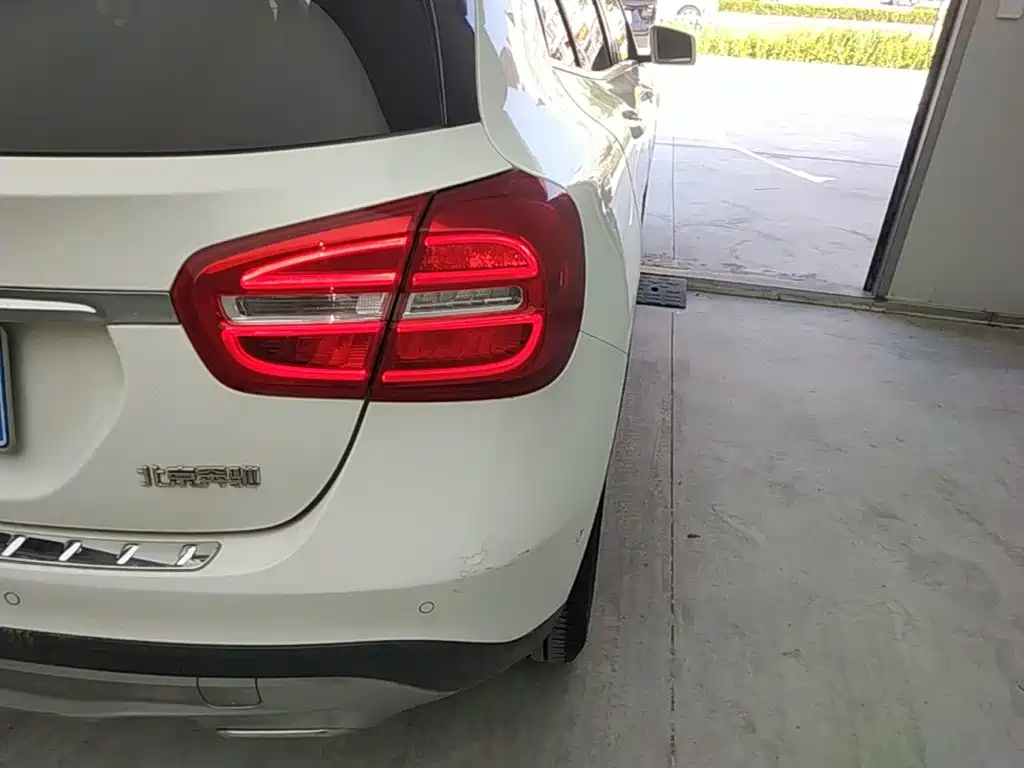 Mercedes-Benz GLA 2016 — фото 8