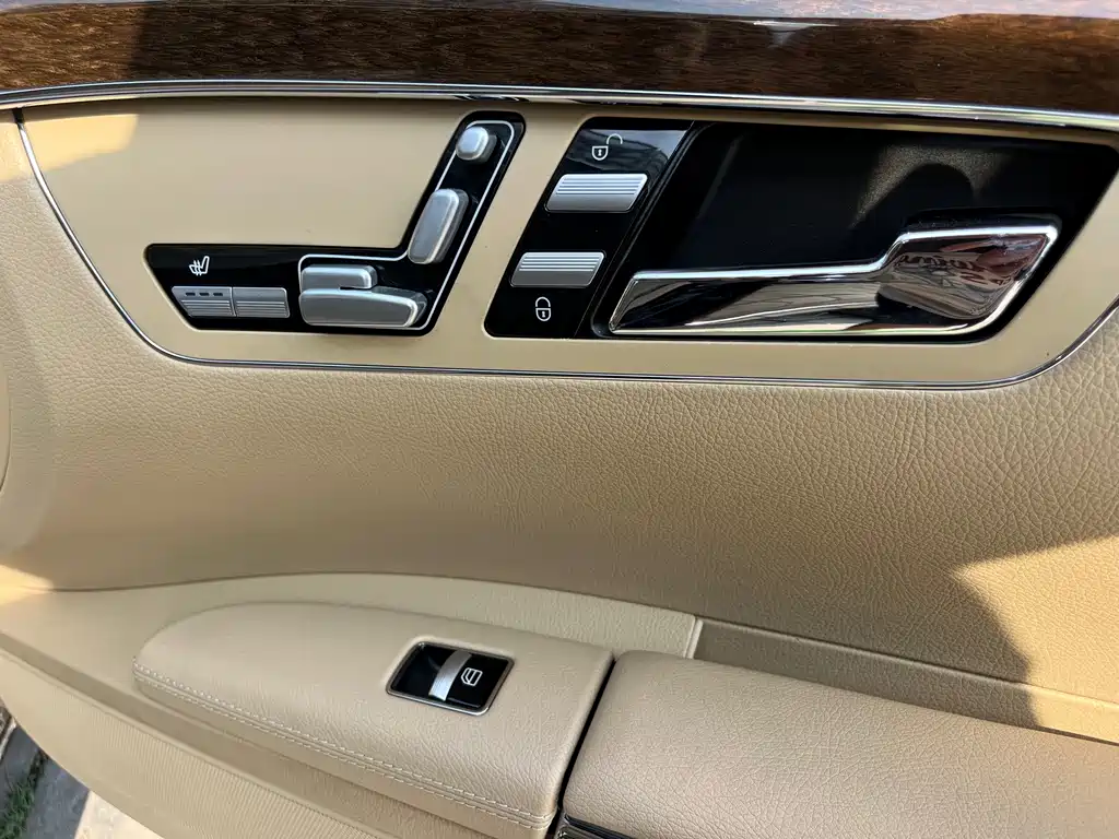 Mercedes-Benz S-Class 2013 — фото 18
