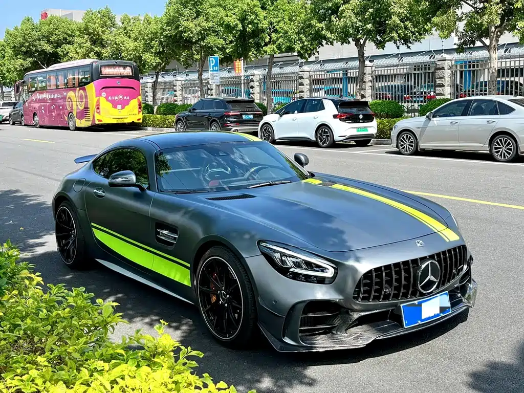 Mercedes-Benz AMG GT 2021 — фото 1