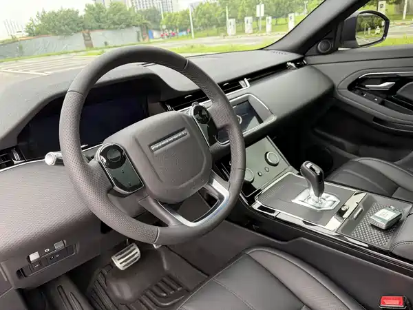 Land Rover Range Rover Evoque 2021