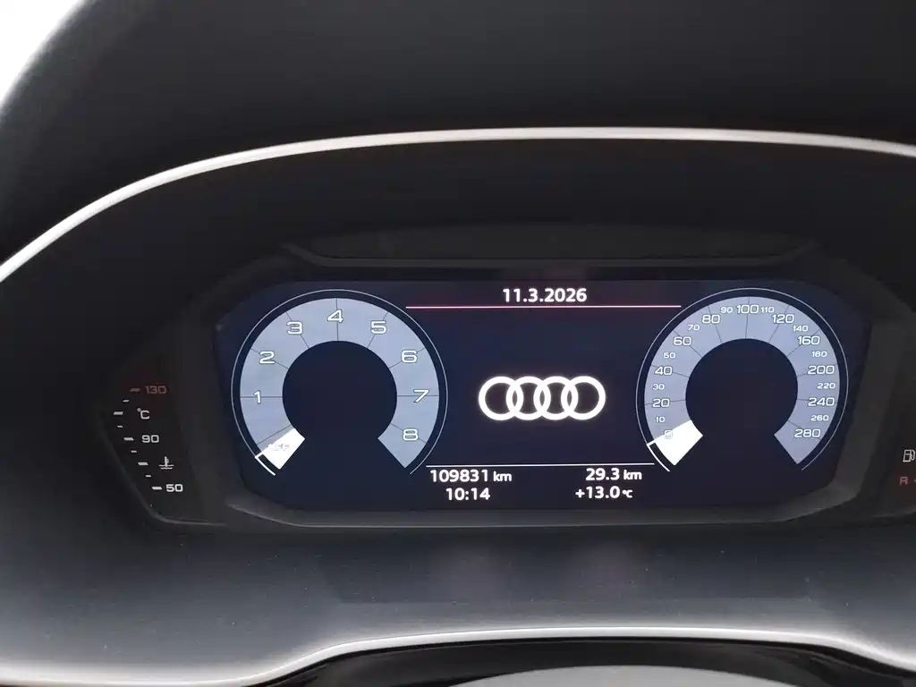 Audi Q3 2021 — фото 16
