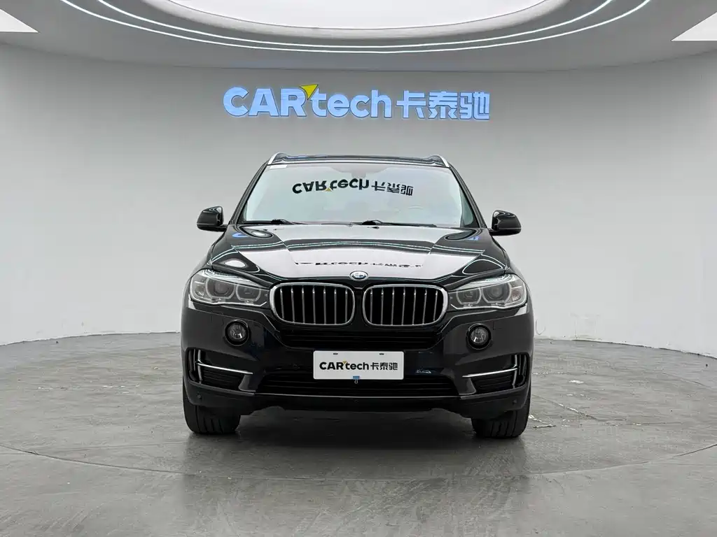 BMW X5 2018 — фото 2
