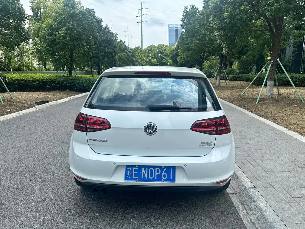 Volkswagen Golf 2017