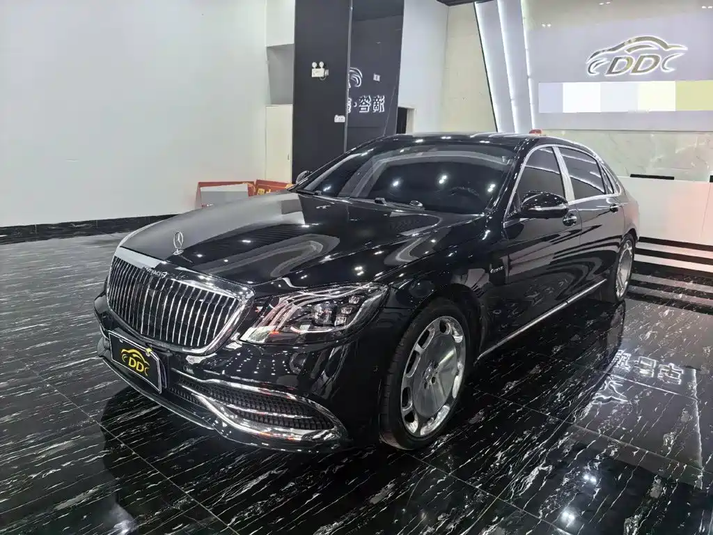 Mercedes-Benz Maybach S-Class 2015 — фото 1