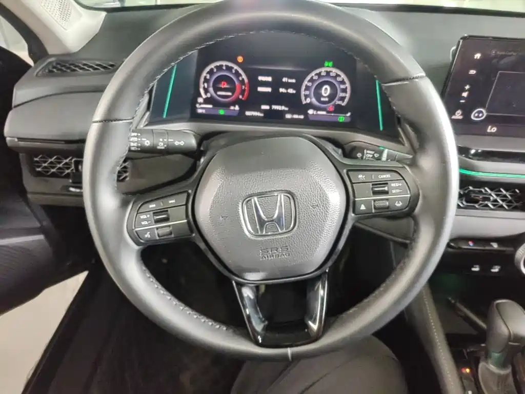 Honda Accord 2025 — фото 11