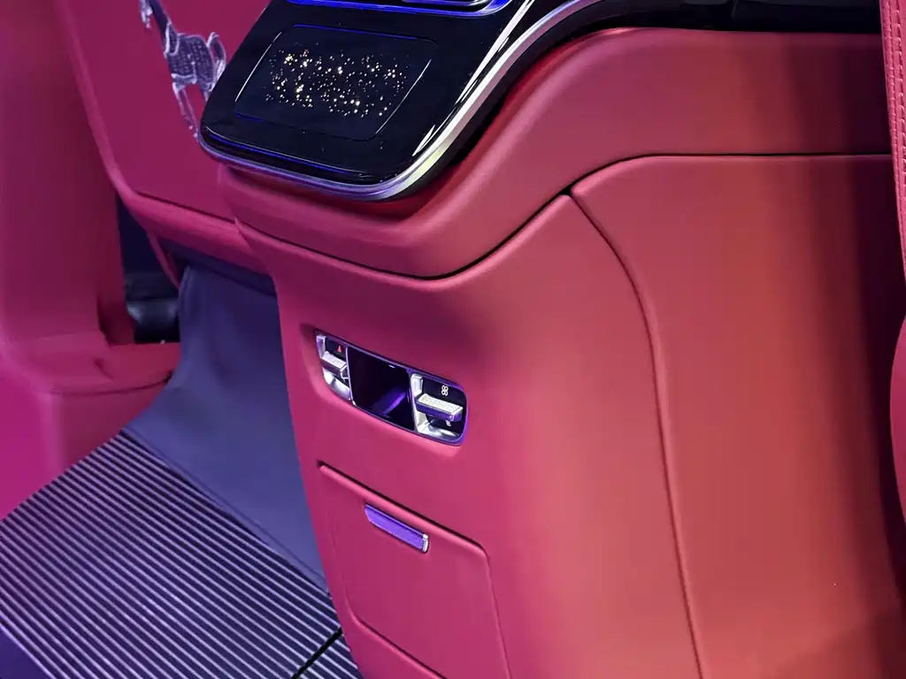 Mercedes-Benz Vito 2026 — фото 15