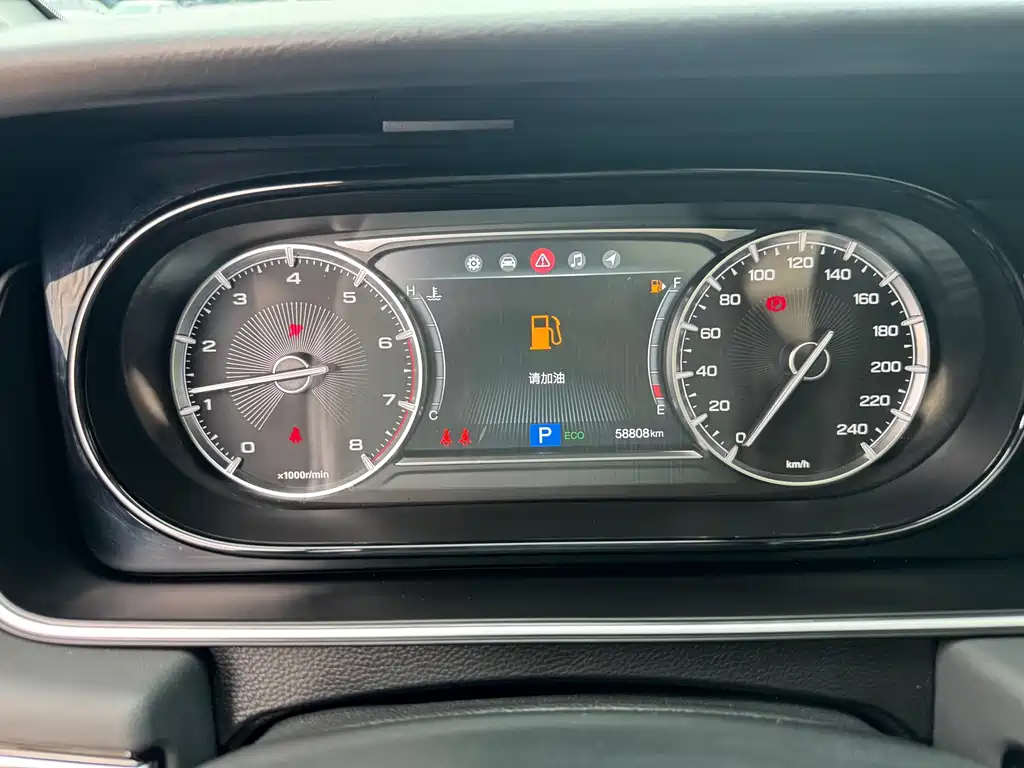 GAC Trumpchi M6 2020 — фото 15