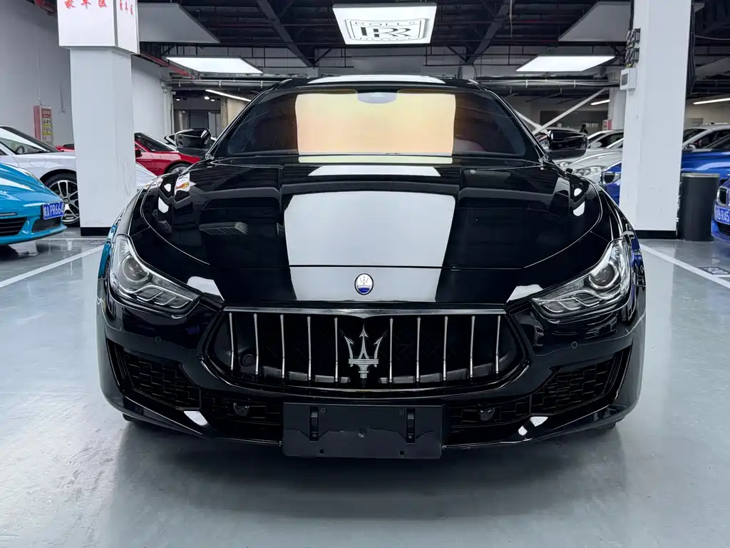 Maserati Ghibli 2019 — фото 2