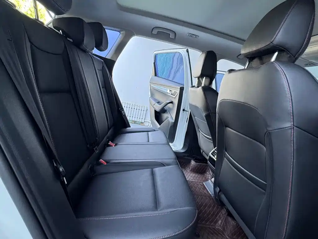 Skoda Karoq 2023 — фото 14