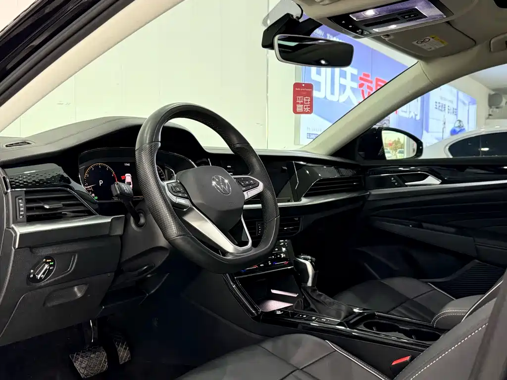 Volkswagen Passat 2022