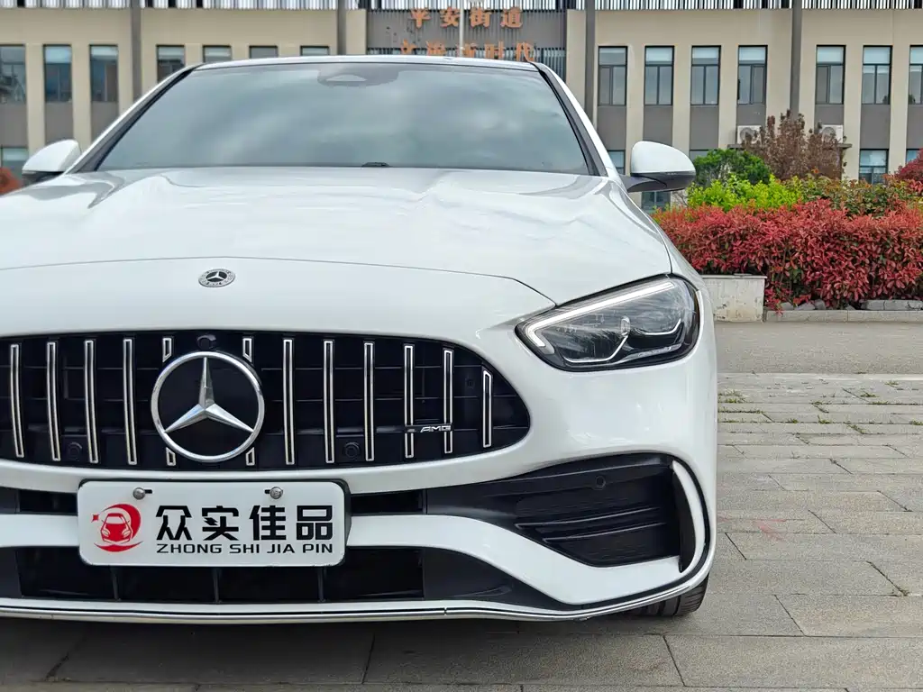 Mercedes-Benz C-Class 2023 — фото 25