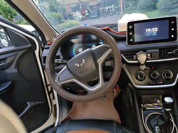 Wuling Hongguang S3 2019