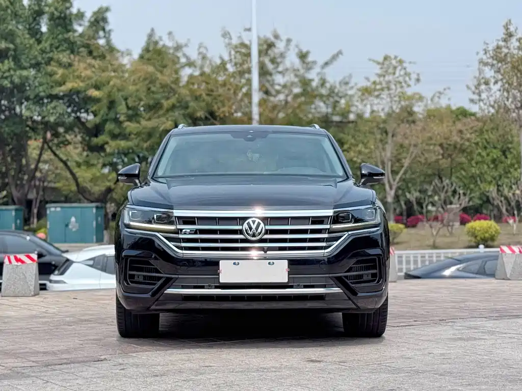 Volkswagen Touareg 2019 — фото 2