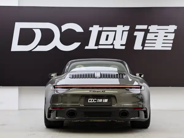 Porsche 911 2022