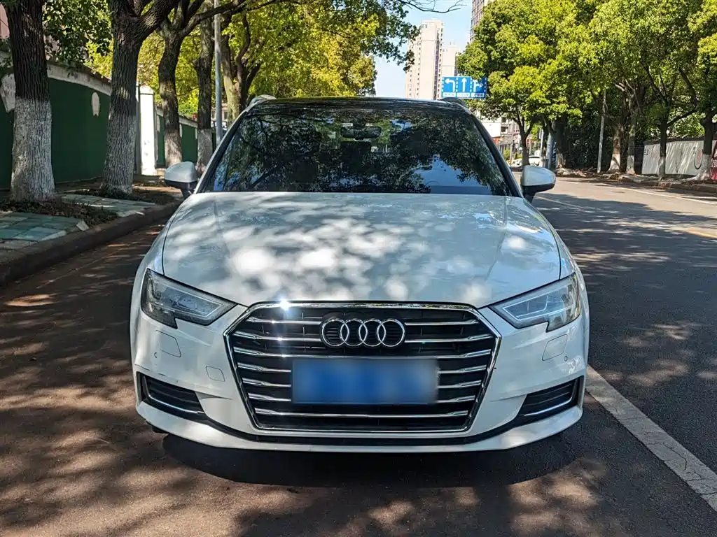 Audi A3 2019 — фото 12