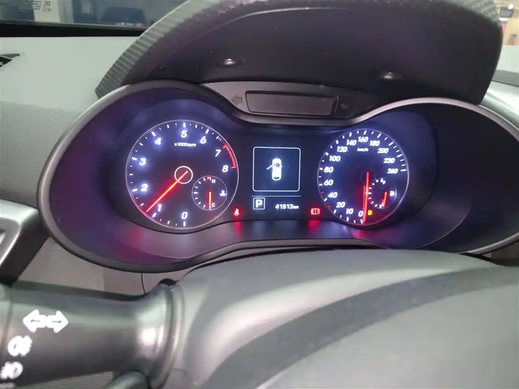 Hyundai Veloster 2017 — фото 12