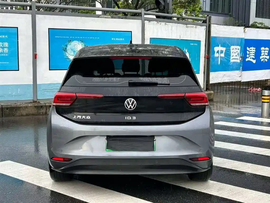 Volkswagen ID.3 2023 — фото 9