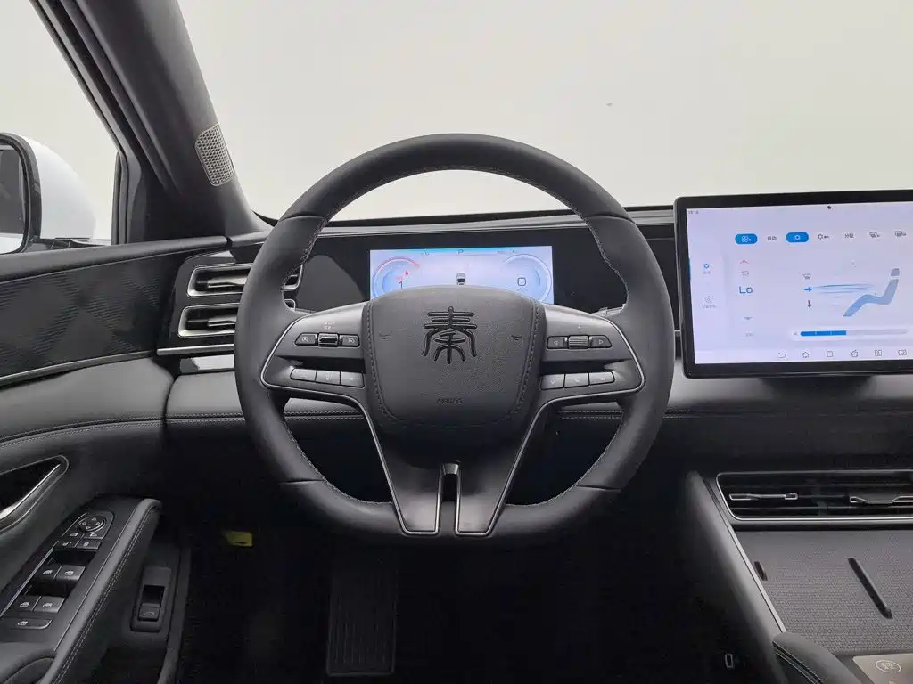 BYD Qin L 2025 — фото 11