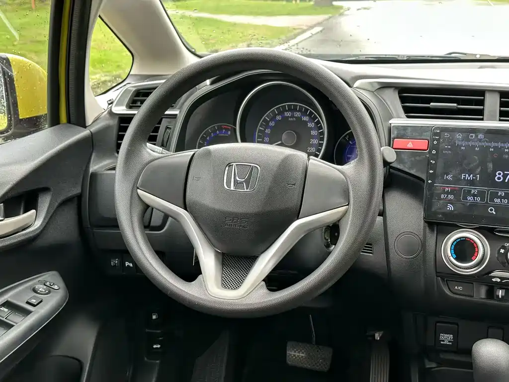 Honda Fit 2015 — фото 4