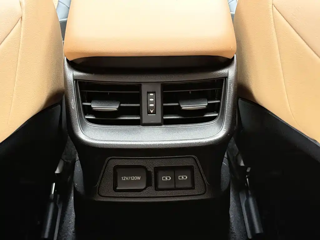 Lexus ES 2022 — фото 18