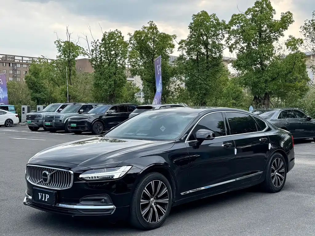 Volvo S90 2020 — фото 1