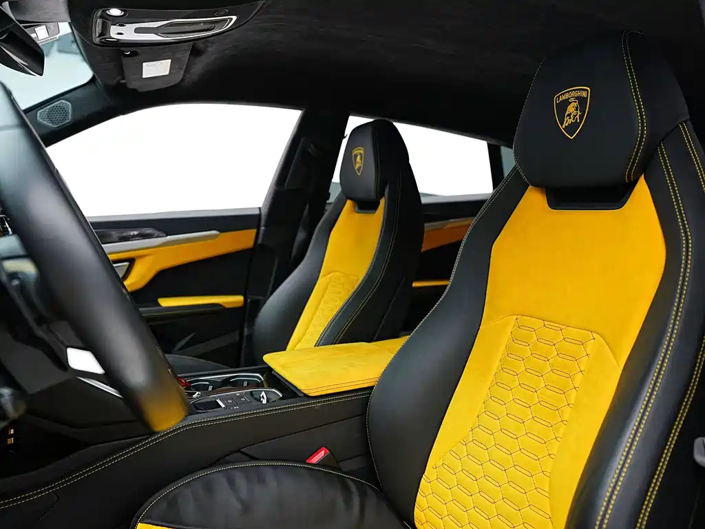 Lamborghini Urus 2019 — фото 10