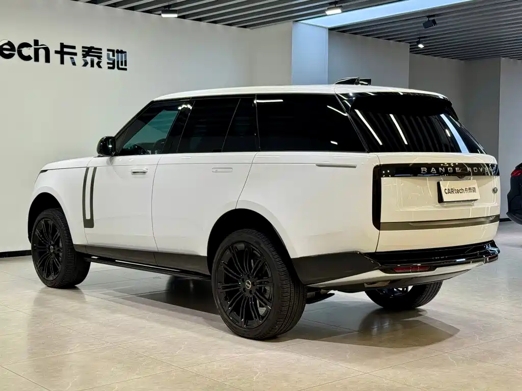 Land Rover Range Rover 2024 — фото 6